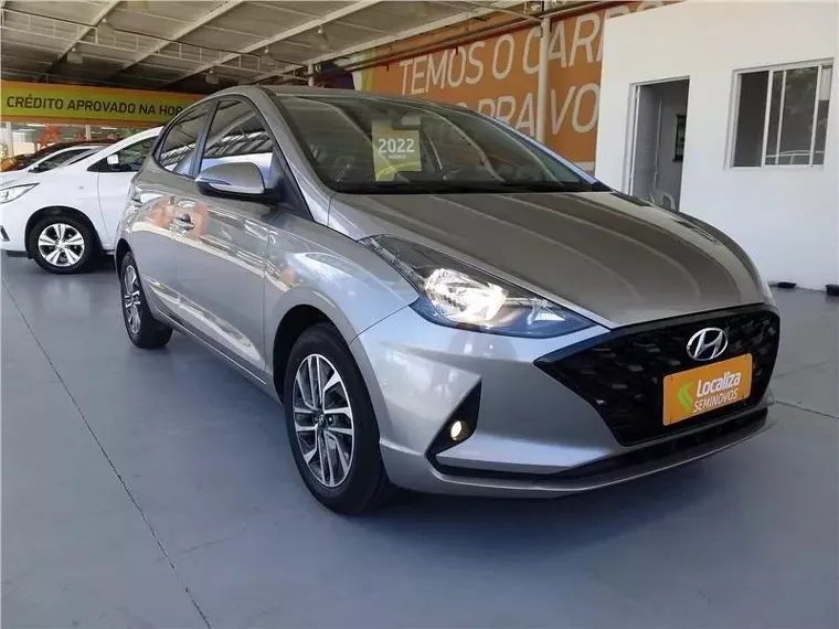 Hyundai HB20 Prata 7