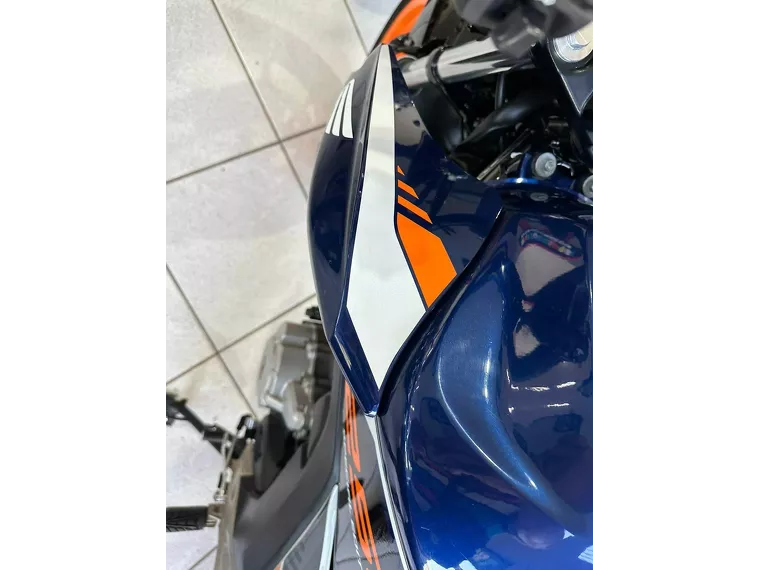 Honda CB Twister Azul 17