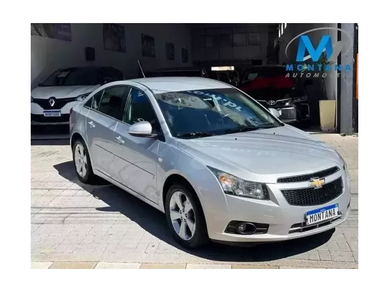 Chevrolet Cruze Prata 1