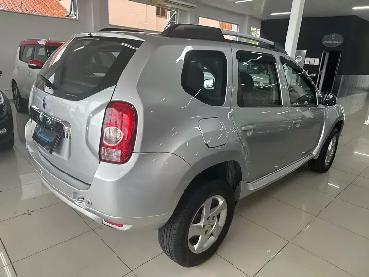 Renault Duster Prata 9