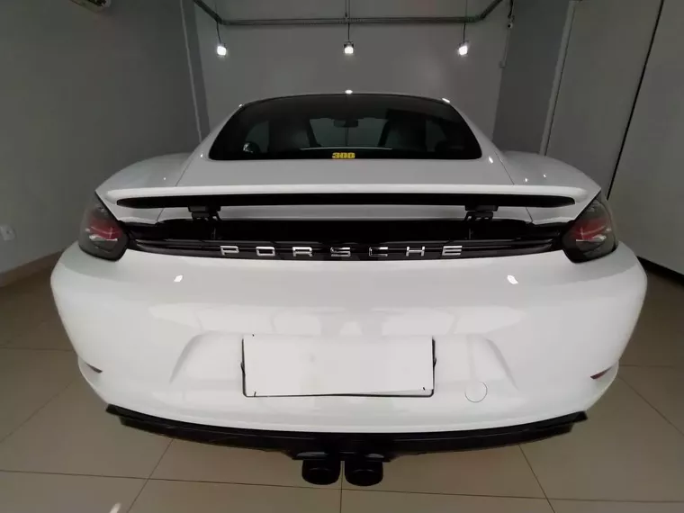 Porsche 718 Branco 9