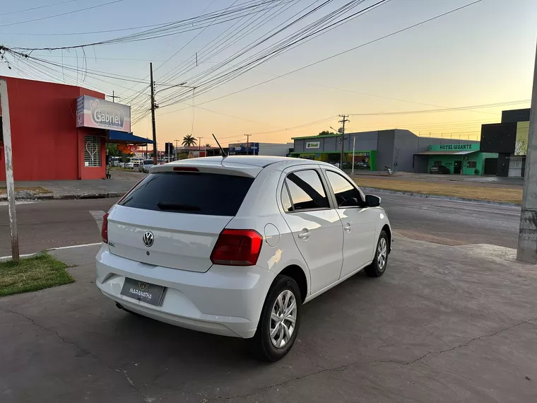 Volkswagen Gol Branco 7