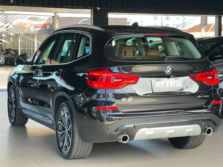 BMW X3 Preto 3