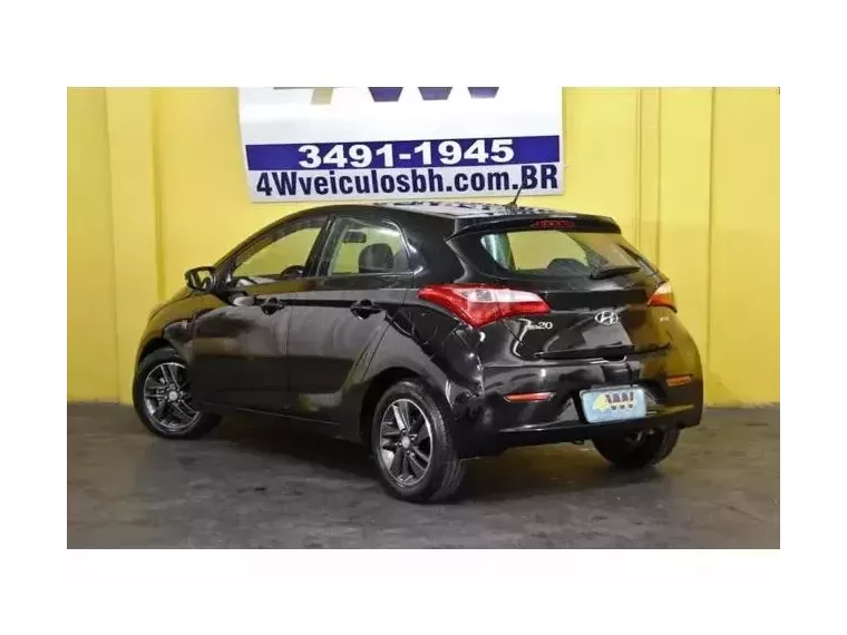 Hyundai HB20 Preto 5