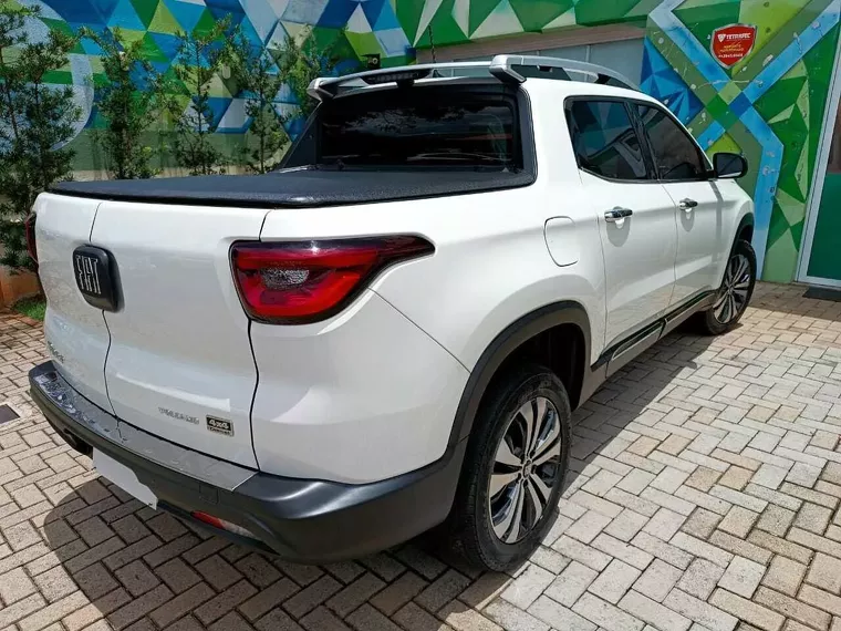 Fiat Toro Branco 3