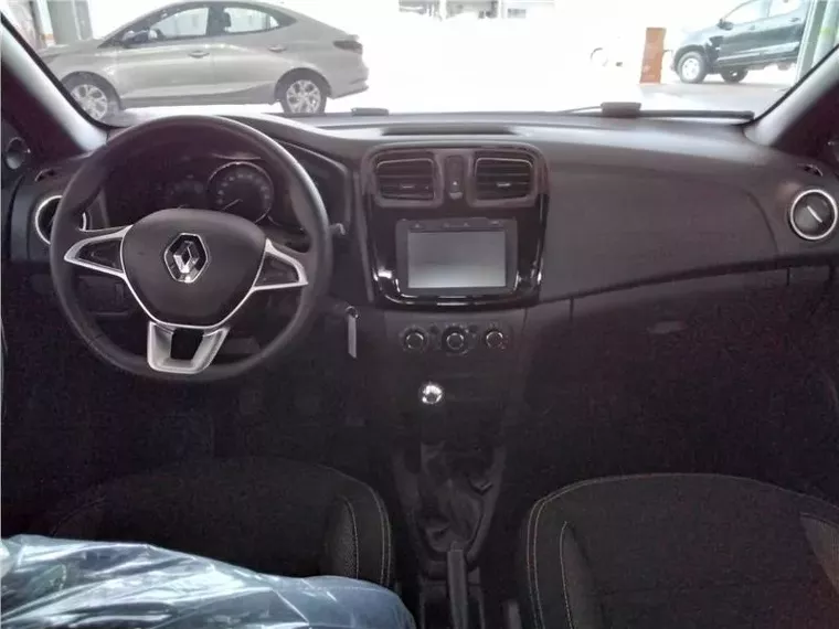 Renault Logan Prata 7