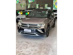 Volkswagen Taos