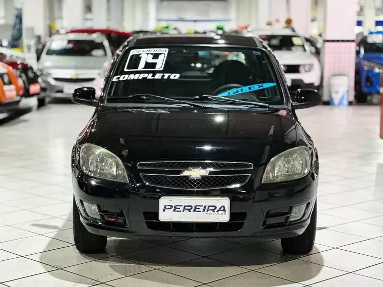 Chevrolet Celta Preto 15