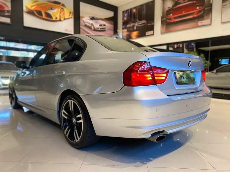 BMW 320i Prata 12