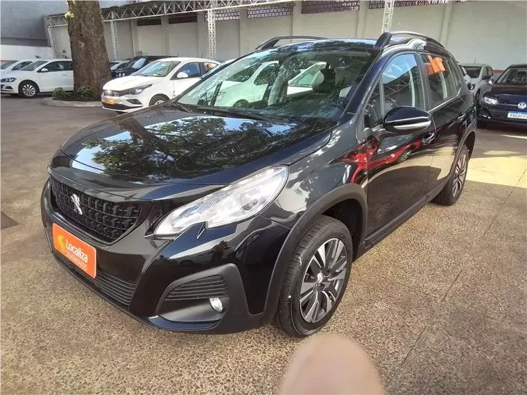 Peugeot 2008 Preto 6