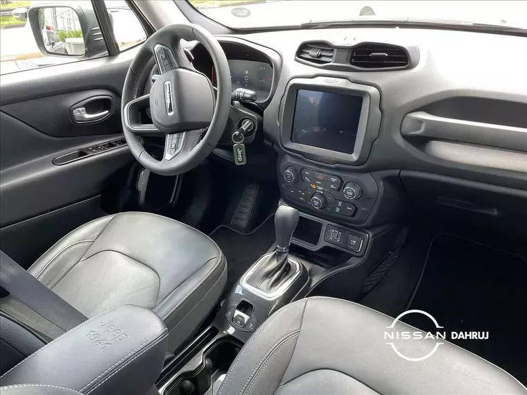 Jeep Renegade Preto 15