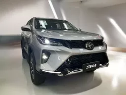 Toyota Hilux SW4