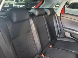Volkswagen Polo Hatch