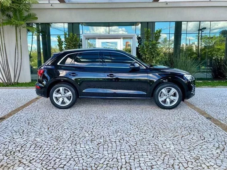 Audi Q5 Preto 7