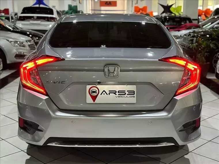 Honda Civic Prata 1