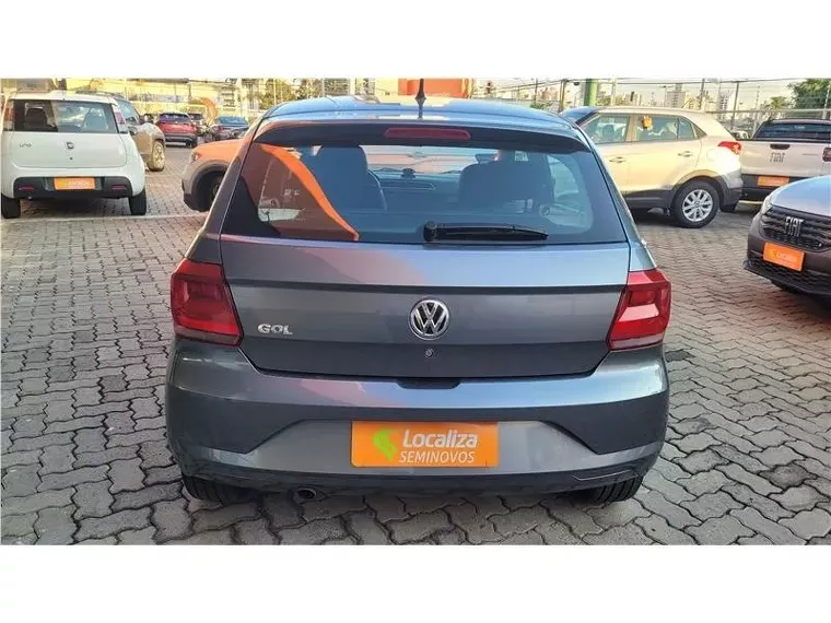 Volkswagen Gol Cinza 9