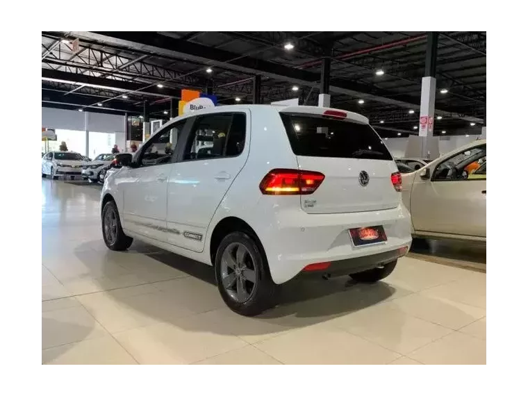 Volkswagen Fox Branco 4