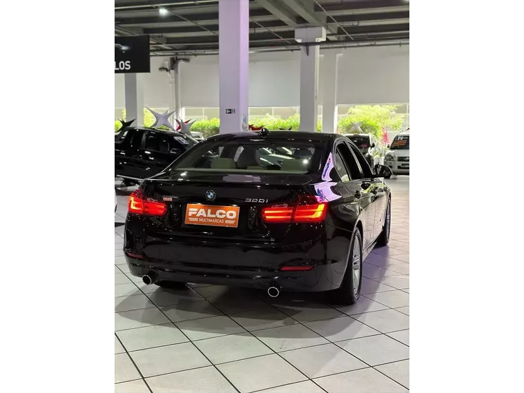 BMW 320i Preto 7