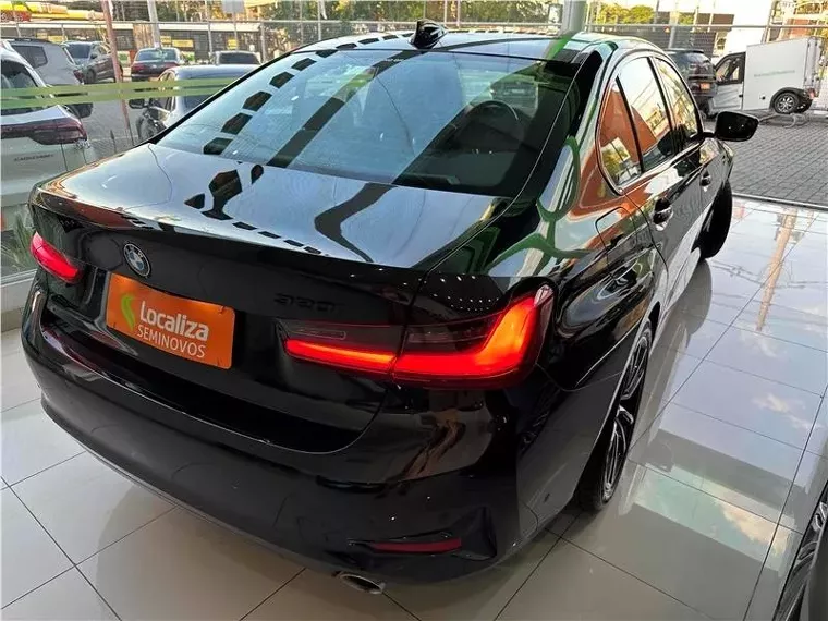 BMW 320i Preto 5