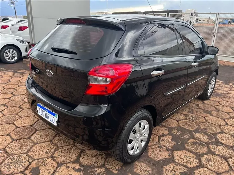 Ford KA Preto 11