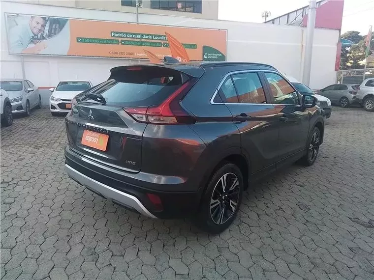 Mitsubishi Eclipse Cross Cinza 1