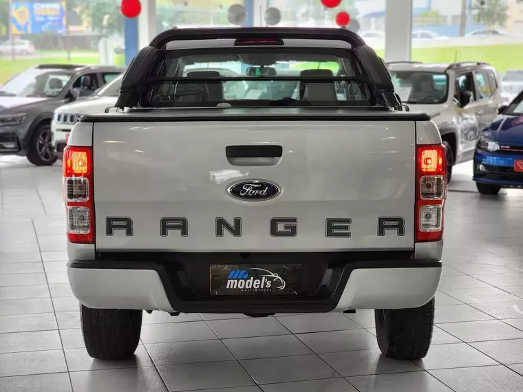 Ford Ranger Prata 12