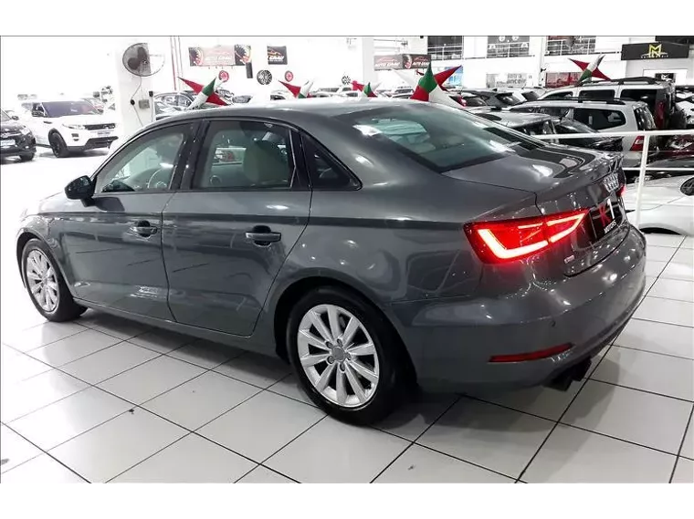 Audi A3 Cinza 6