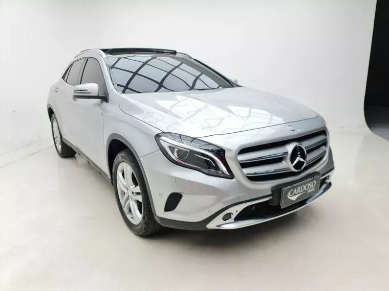 Mercedes-benz GLA 200 Prata 9