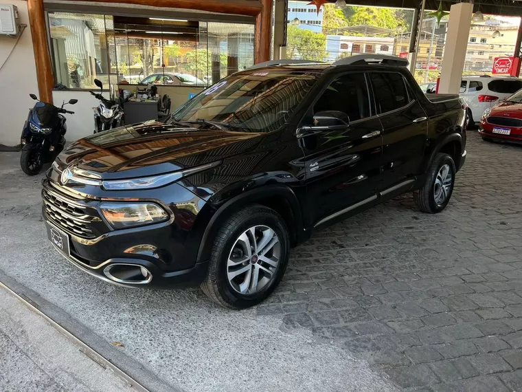 Fiat Toro Preto 7