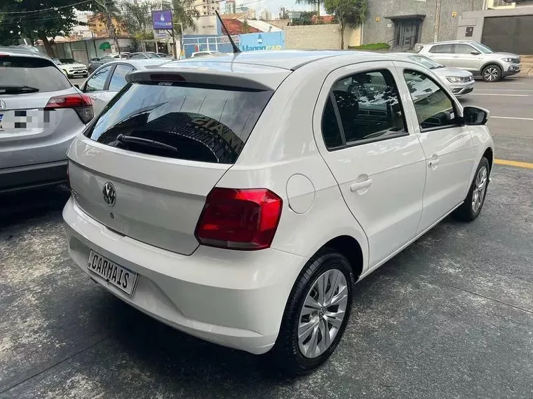 Volkswagen Gol Branco 8