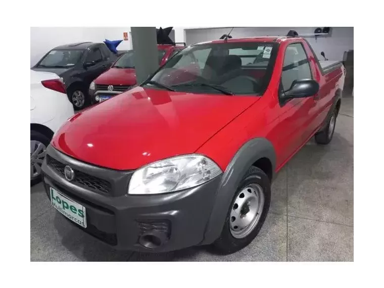 Fiat Strada Vermelho 1