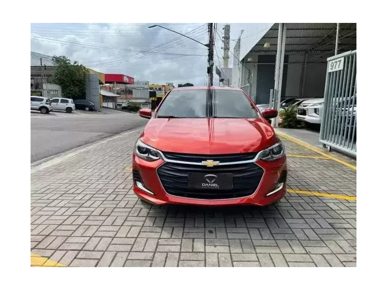 Chevrolet Onix Laranja 2