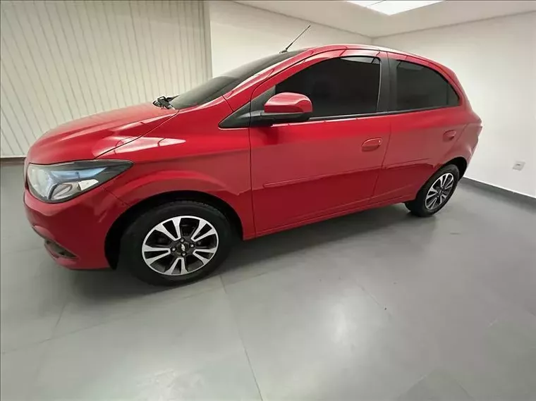 Chevrolet Onix Vermelho 9