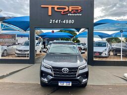 Hilux SW4