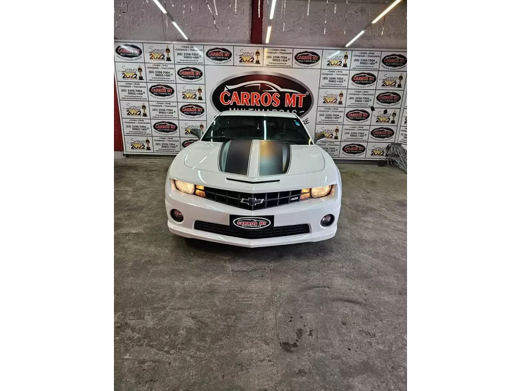 Chevrolet Camaro Branco 21