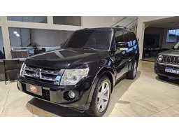 Mitsubishi Pajero Full