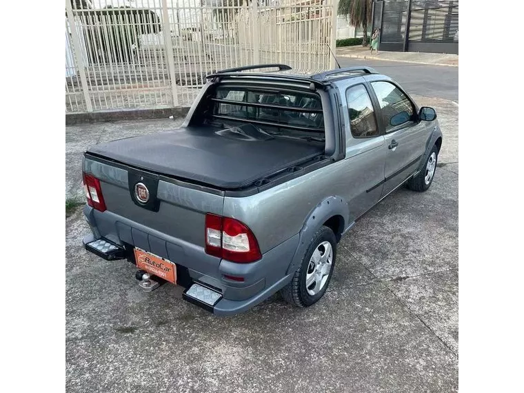 Fiat Strada Cinza 5