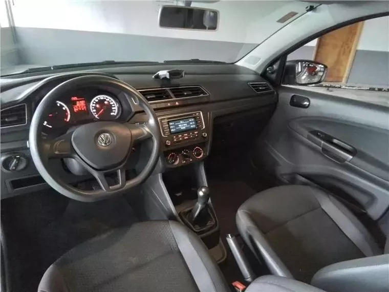 Volkswagen Gol Prata 6