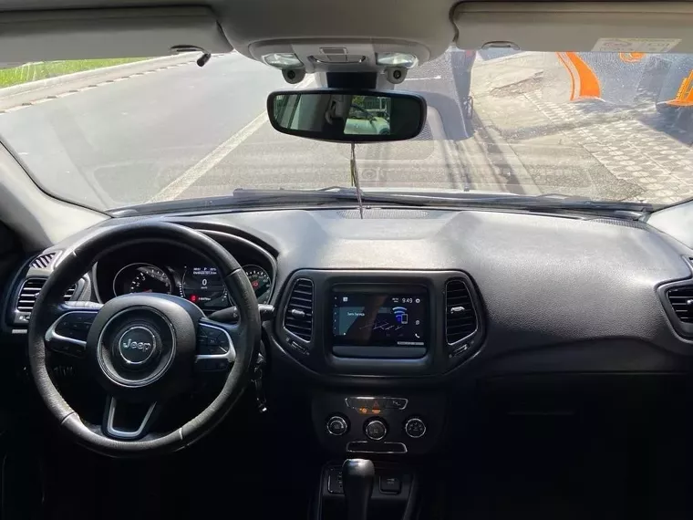 Jeep Compass Branco 11