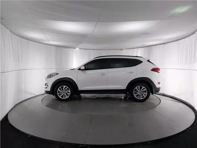 Hyundai Tucson Branco 14