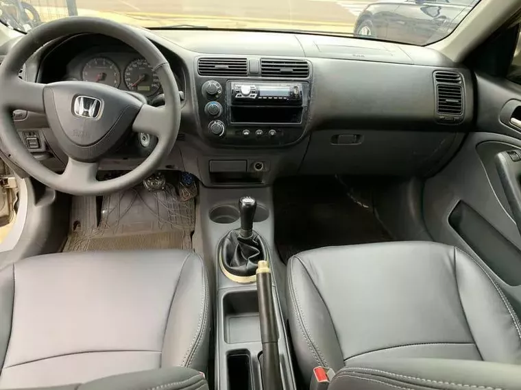 Honda Civic Prata 1