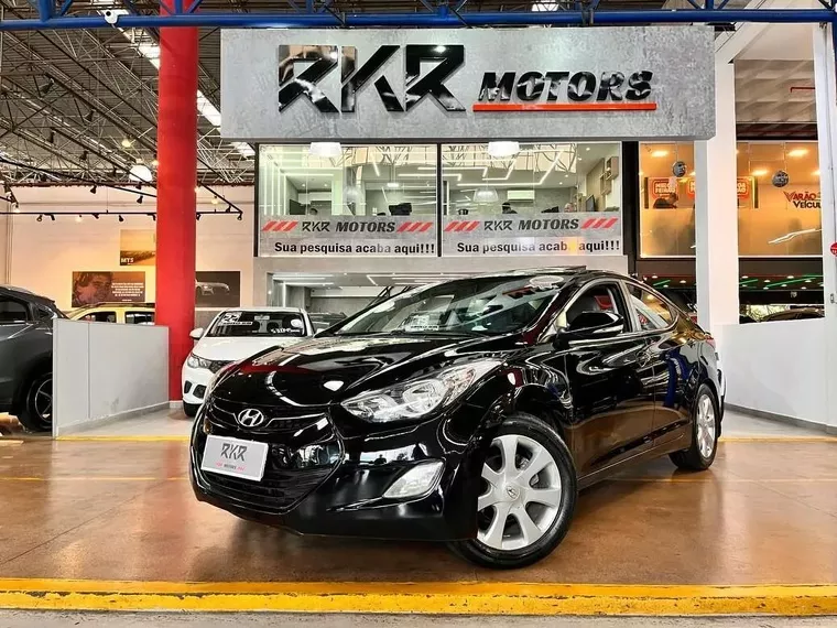 Hyundai Elantra Preto 1