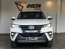 Toyota Hilux SW4