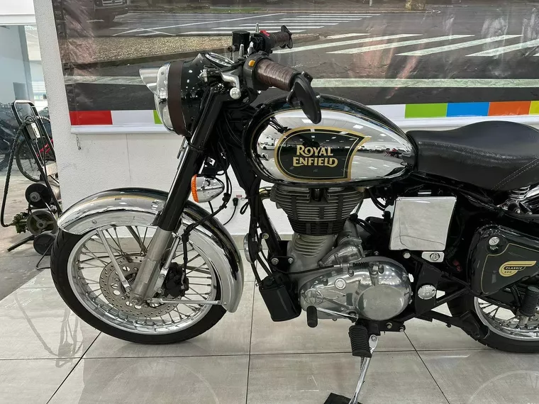 Royal Enfield Classic Verde 15