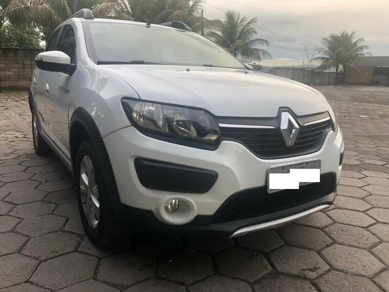 Renault Sandero Branco 1