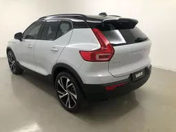 XC40