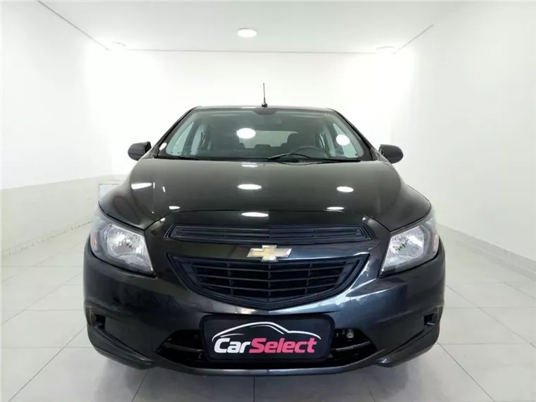 Chevrolet Onix Cinza 6