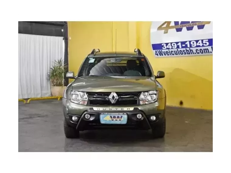 Renault Duster Oroch Verde 4