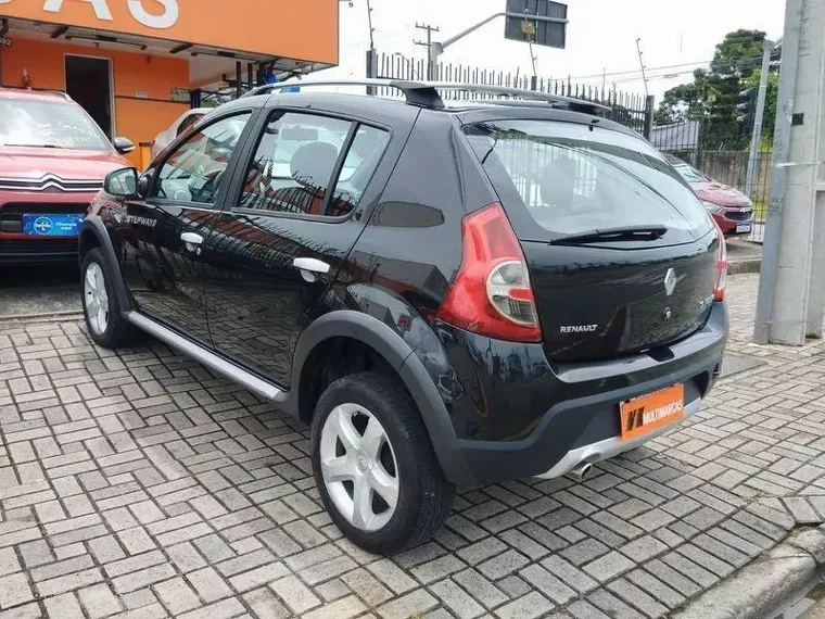 Renault Sandero Preto 13