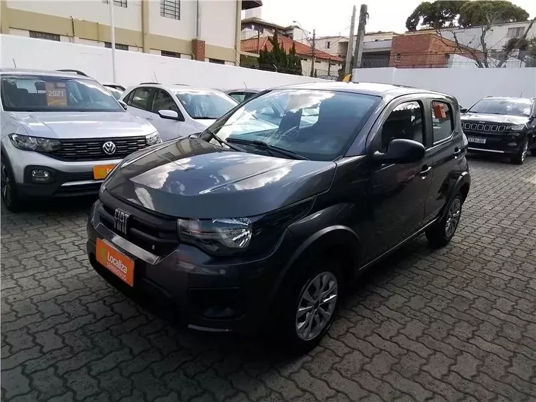 Fiat Mobi Prata 15